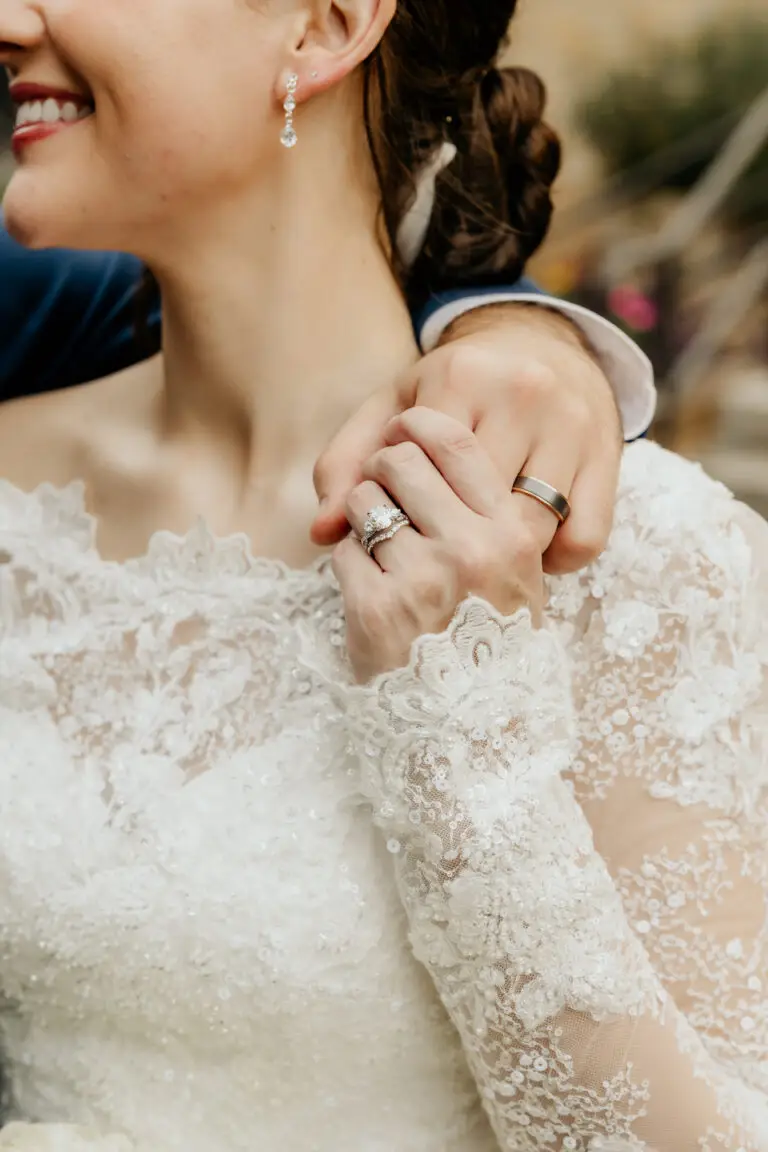 18-20241109 Wedding Sneak Peeks