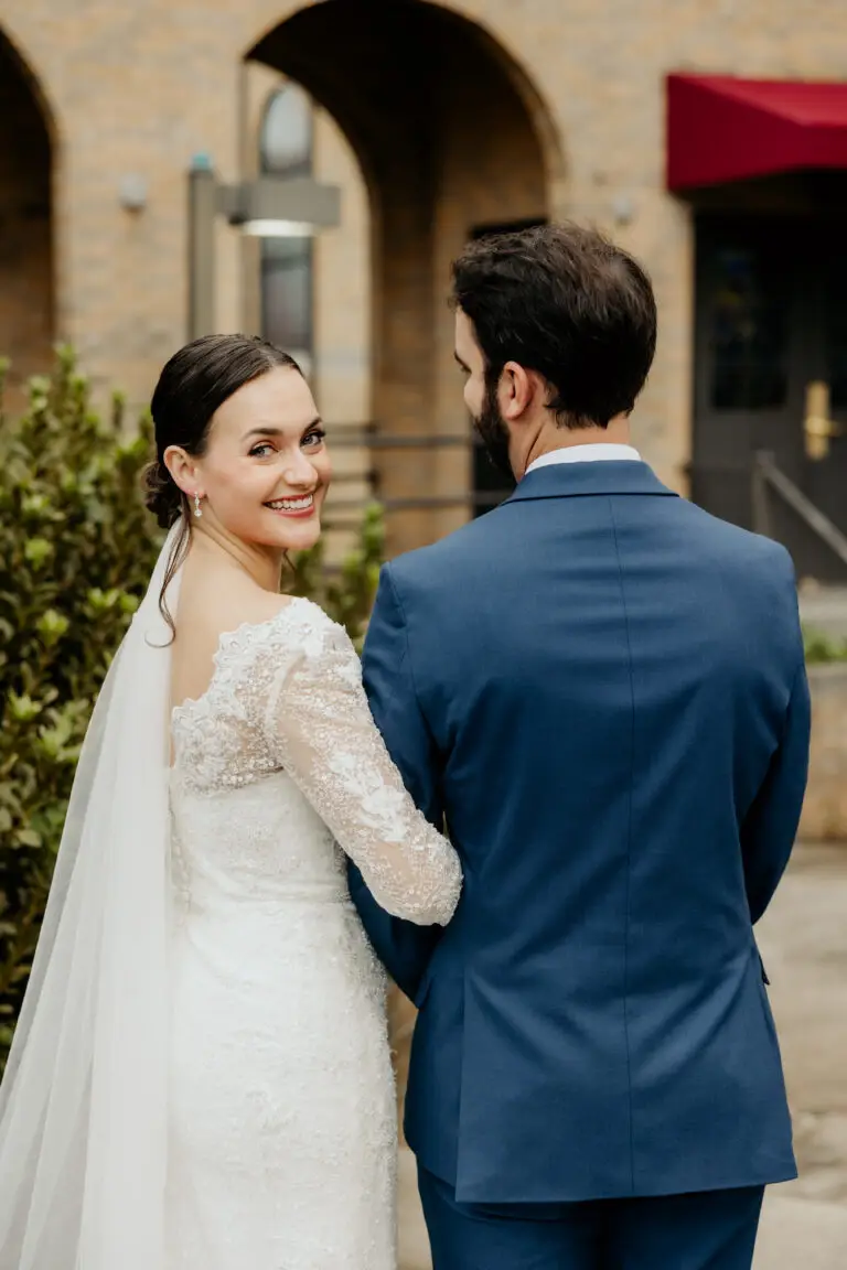 5-20241109 Wedding Sneak Peeks